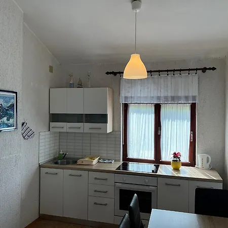 Dora And Tonka Krk Apartmán