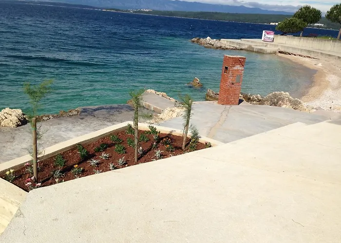 Apartment Dora And Tonka Krk Porat (Krk)