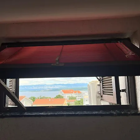 Dora And Tonka Krk Apartament Porat (Krk)
